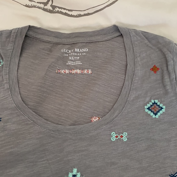Lucky Brand embroidered tshirt - Picture 2 of 4